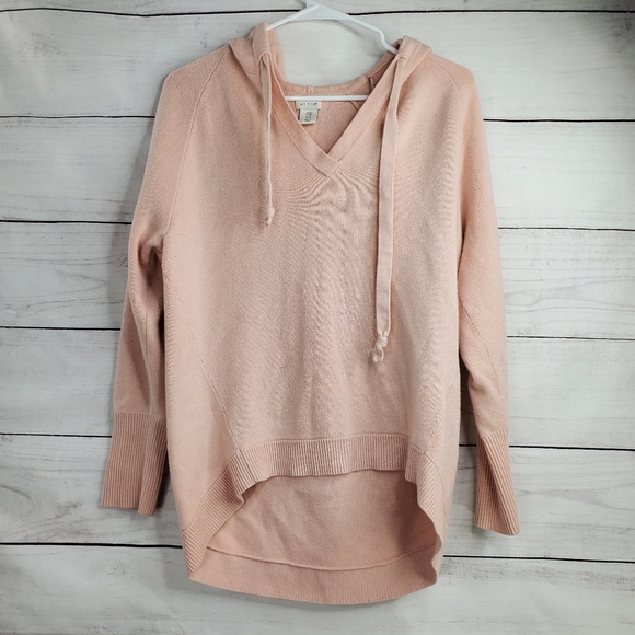 kangaroo pouch sweater